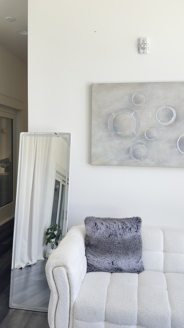 The Lounge